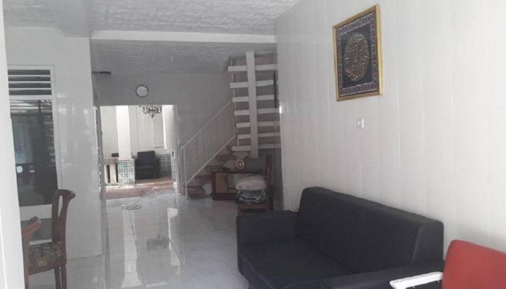 Graha Teras Syariah Hotel Surabaya Exterior photo